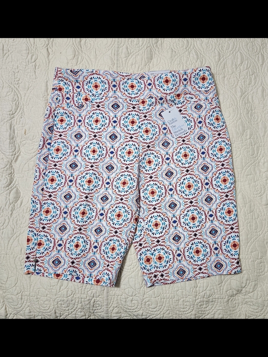 Kohl's Pants - Kohl's White Bermuda Shorts with Blue & Coral Medallion Print